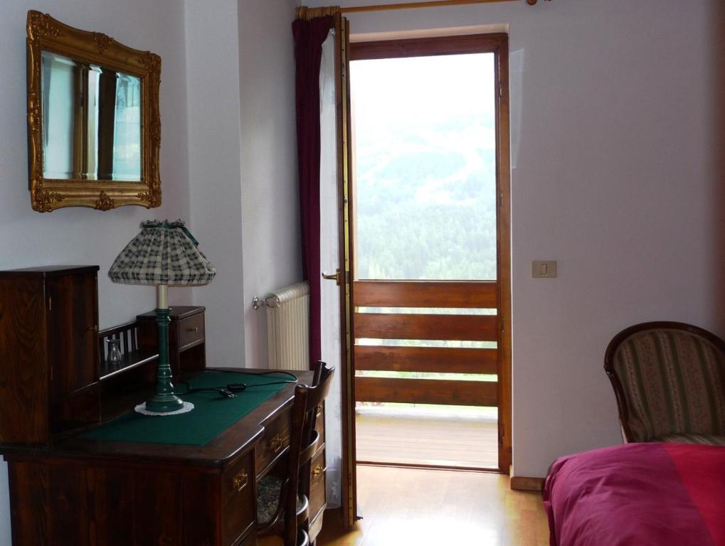 Cavalese Luxury Mountain And Sky Apartment Ruang foto
